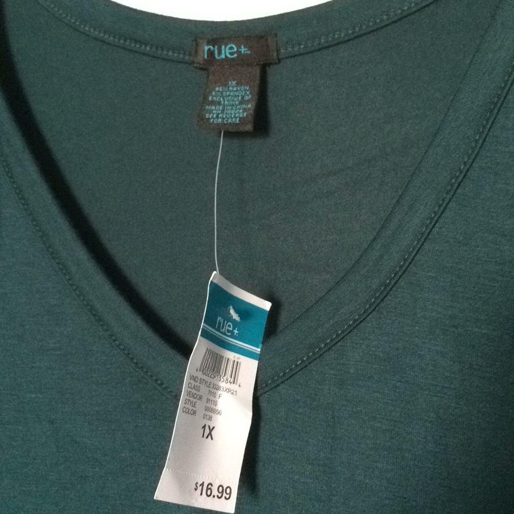 Rue 21 Top Women's Plus Size 1X Green Long Sleeve NWT - Picture 4 of 6